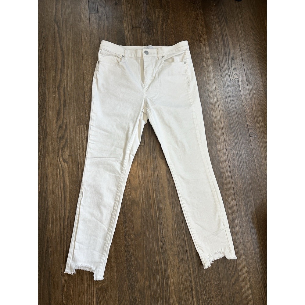 NWOT LOFT White Skinny Ankle Jeans with Frayed Hem